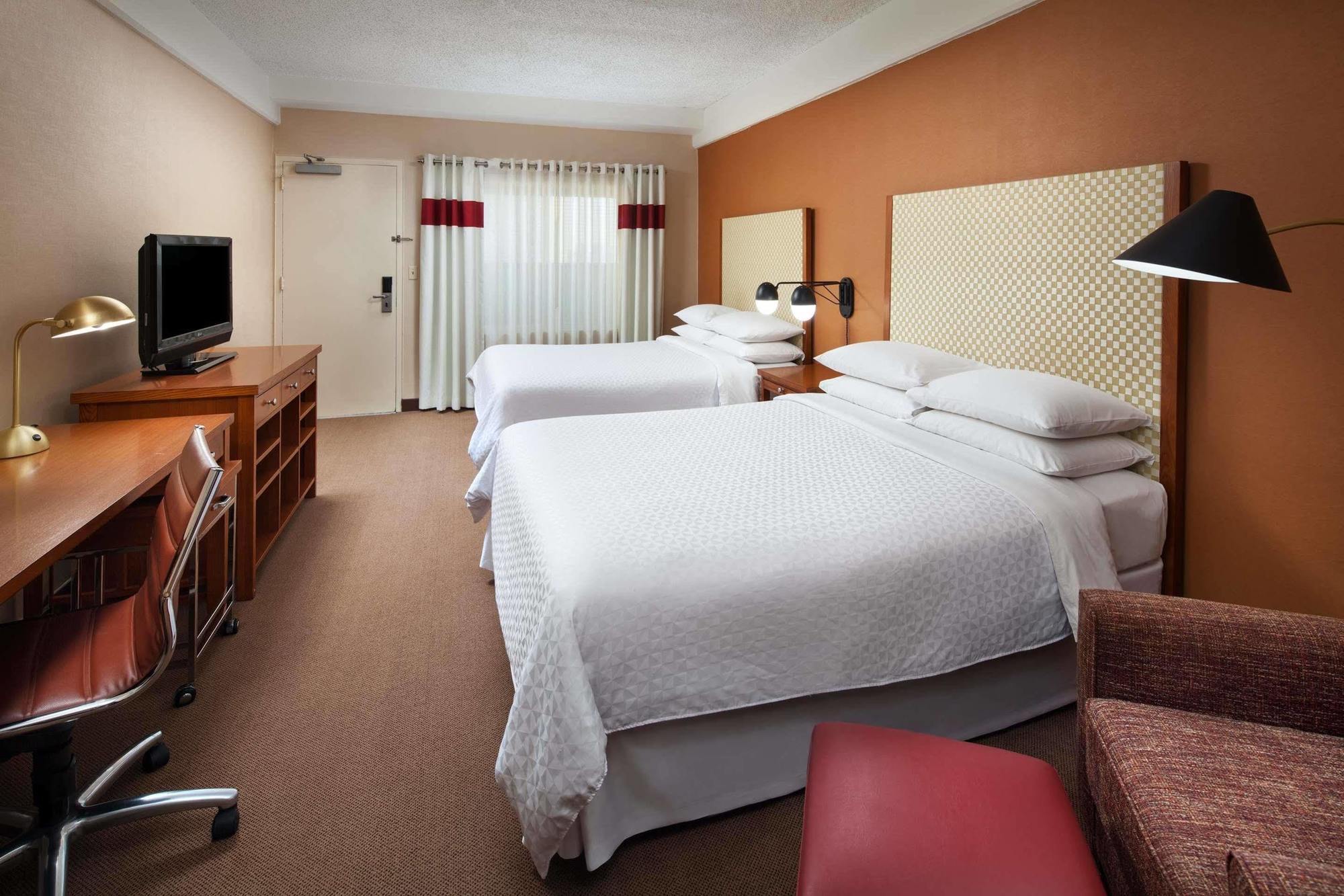 Four Points By Sheraton Angeles International Airport